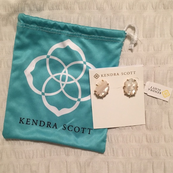 Kendra Scott Morgan studs