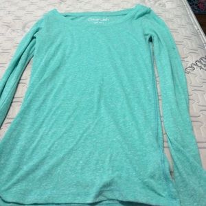 turquoise long sleeve shirt
