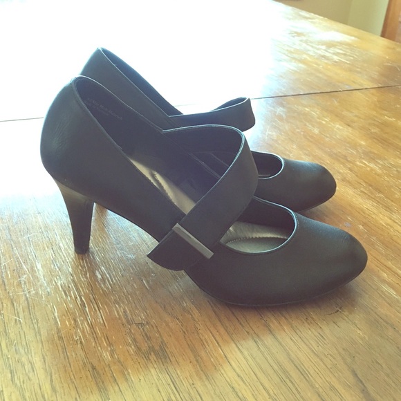 Black Kelly & Katie heels