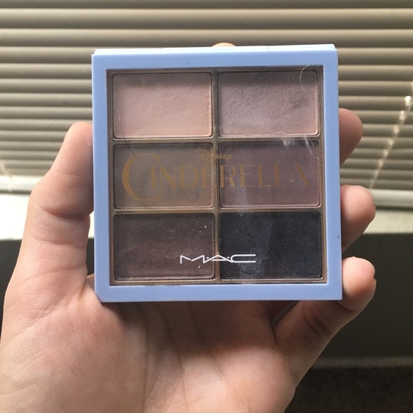 Mac Cinderella eyeshadow palette