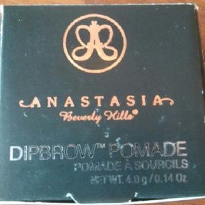Anastasia Dip brow pomade