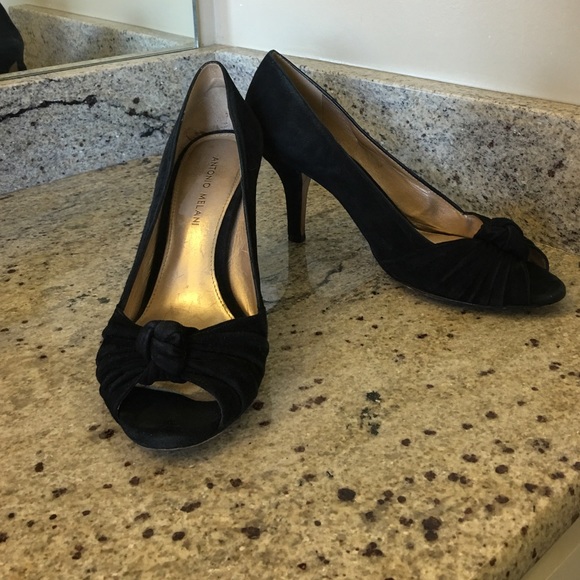 Antonio Melani peep toe's