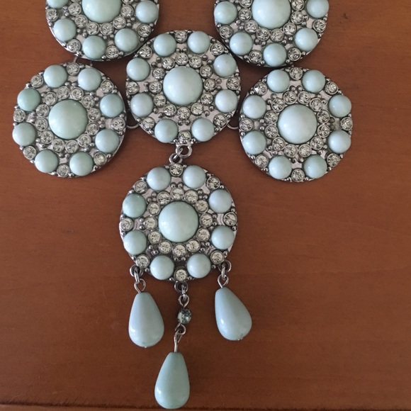 Necklace 💚 - Picture 2 of 3