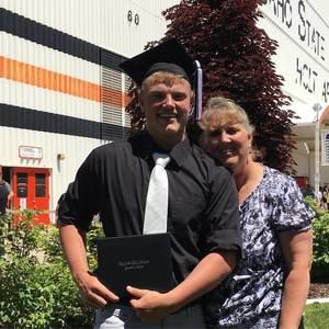 Meet your Posher, Angela