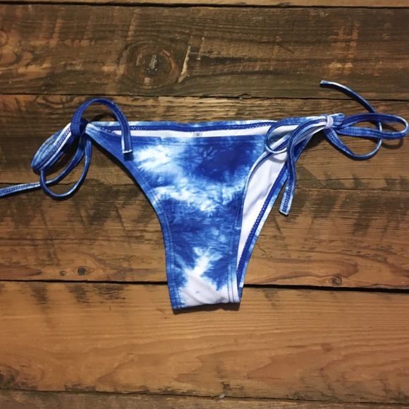 Blue & white tye die swim bottoms - Picture 1 of 2