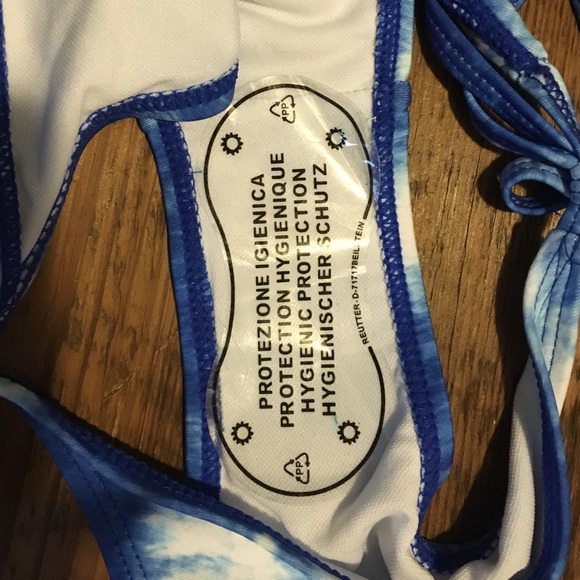 Blue & white tye die swim bottoms - Picture 2 of 2