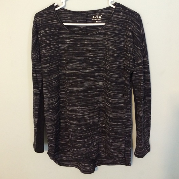 ✨Moving Sale✨ grey heathered long tee