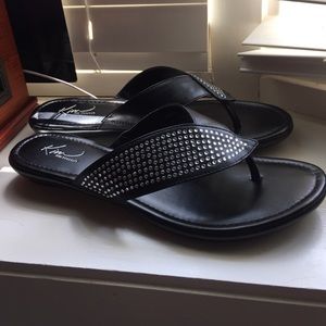 **NEW** Kim Rogers black flip flops