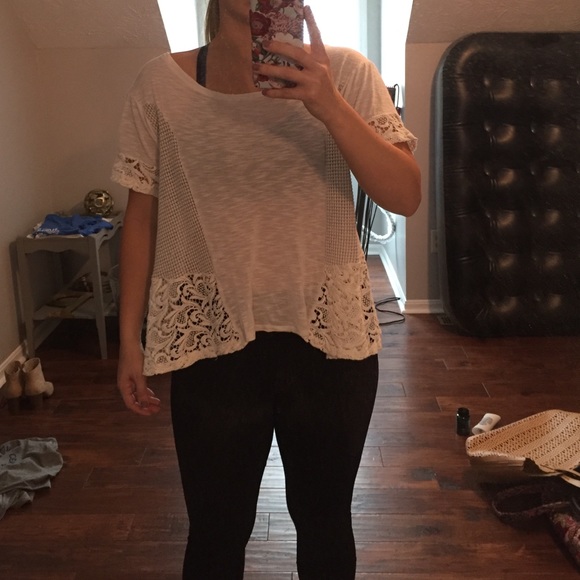 Off white sheet top