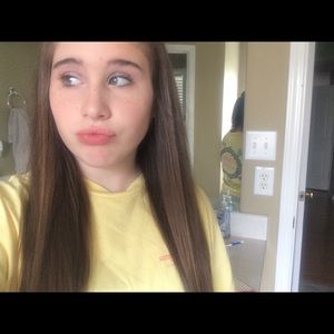 Meet your Posher, Brienna