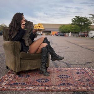 Meet your Posher, Gabrielle