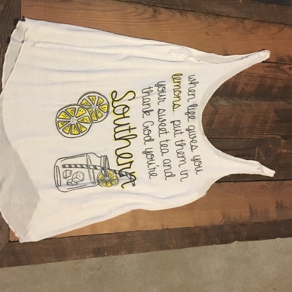 Southern tank - Picture 1 of 1