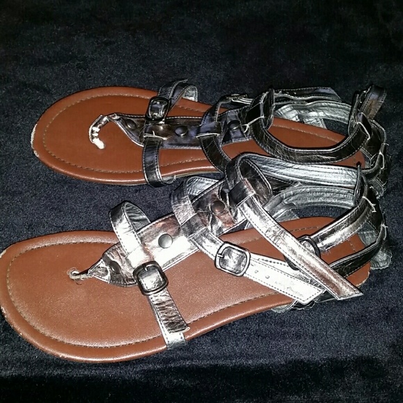 Gladiator Madden girl sandals!