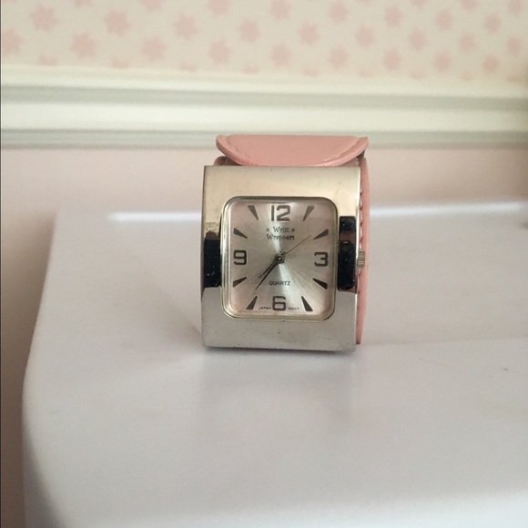Quartz Light Pink Wrap Watch