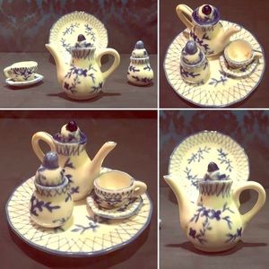 Vintage Miniature China Tea Set decorative minis