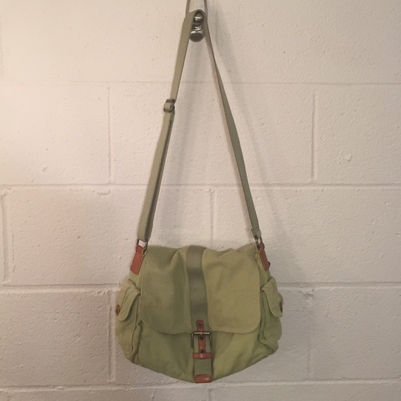 green canvas purse