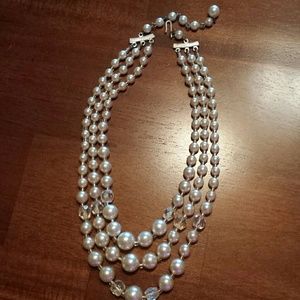 Vintage  Faux Pearls choker,  FINAL MARKDOWN