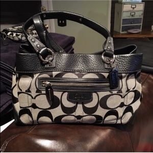 Coach Signature Canvas Penelope Shopping Tote Bag