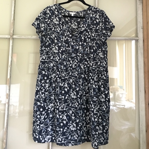 NWOT Gap XL floral dress navy