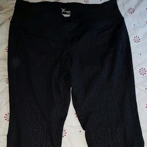 Old Navy active capri leggings