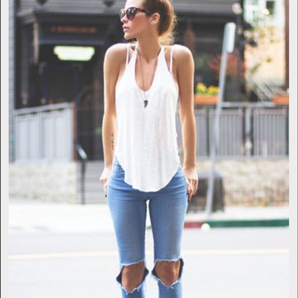 Simple gray tank