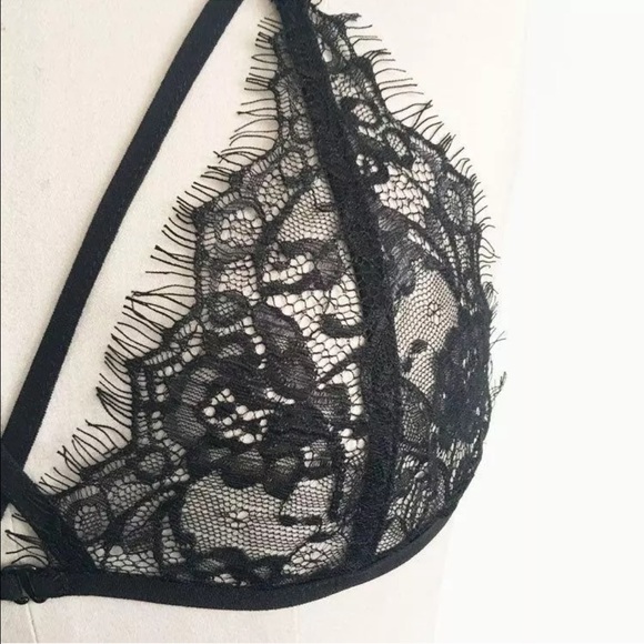 Black Lace Bra Bandeau - Picture 4 of 4
