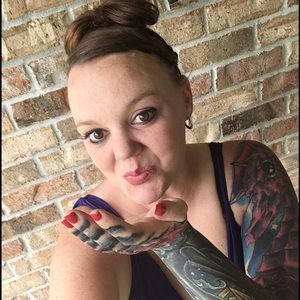 Meet your Posher, Tiffany