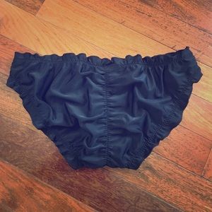 Ruffle Cheeky Bikini Bottom Black Ruffled