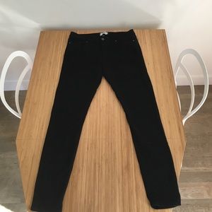 Verdugo Ultra Skinny Paige jeans