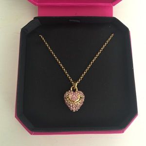 Juicy Couture Necklace (comes with box‼️)