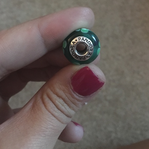 Authentic Pandora Murano Bead🌟😘✨ - Picture 1 of 3