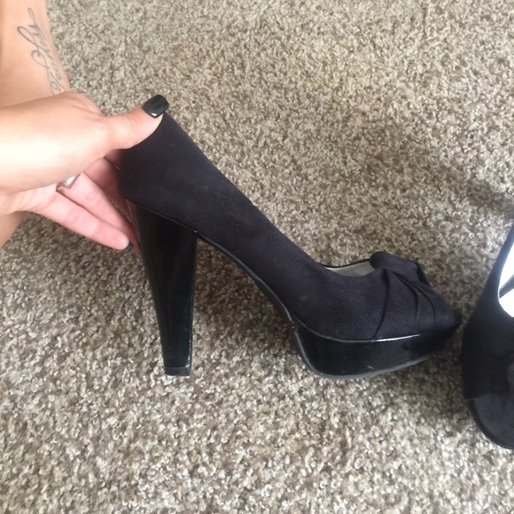 Unlisted heels - Picture 2 of 3