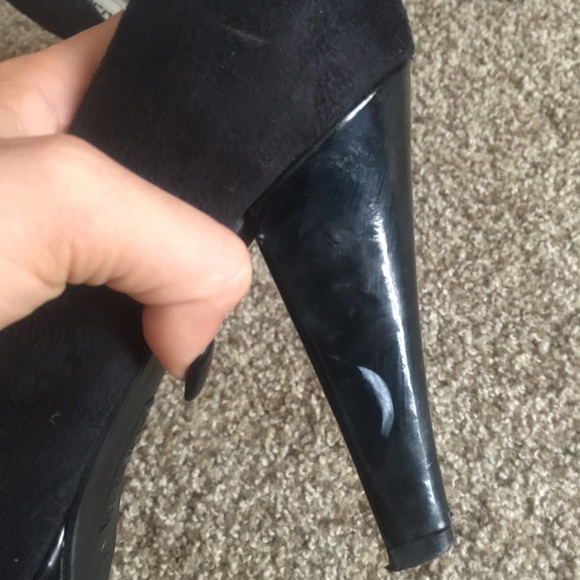 Unlisted heels - Picture 3 of 3