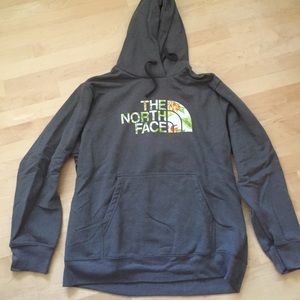 Grey north face hoodie