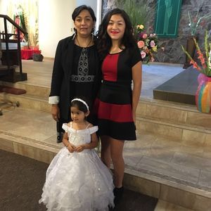 Meet your Posher, Tomasa