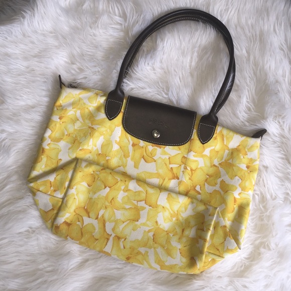 Authentic Lonchamp Yellow Darshan Floral Duffle