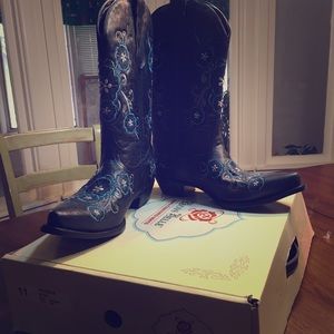 Pecos Belle hand- fashioned boots