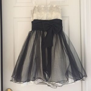 Short formal dress