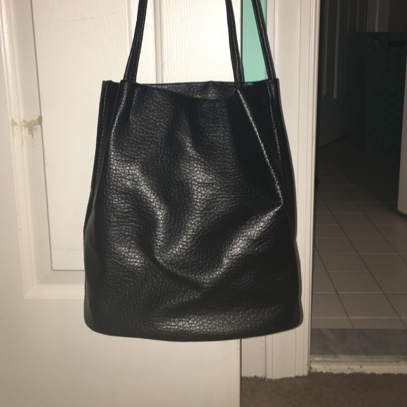 boutique like new bucket bag