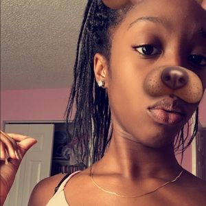 Meet your Posher, Dondra