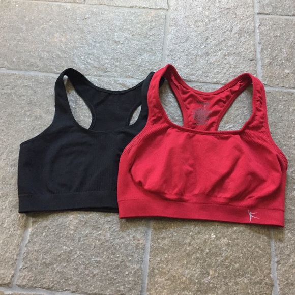 2 Sports Bras