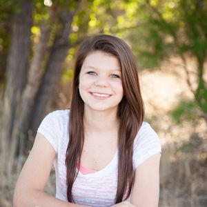 Meet your Posher, Avery