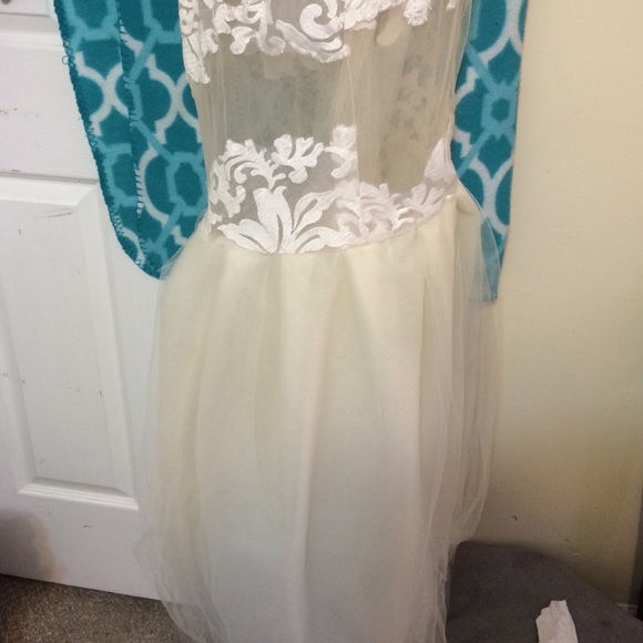 PROM DRESS!!!! - Picture 4 of 4