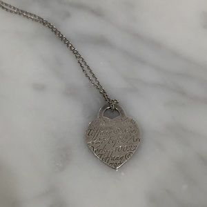 Tiffany notes pendant 727 Fifth Avenue