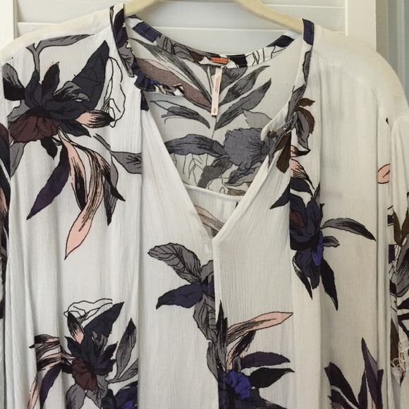 Free People blouse - Picture 2 of 2