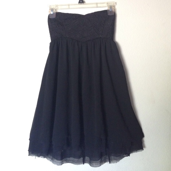 black strapless roxy dress