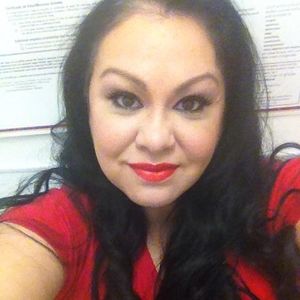 Meet your Posher, Delia