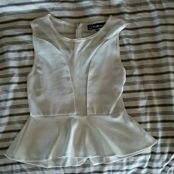 For Love and Lemons Lulu Peplum Top - Picture 4 of 4