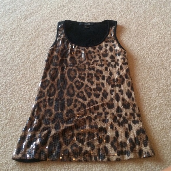 Tank - Picture 2 of 2