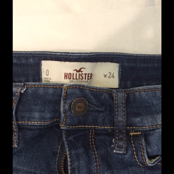 Hollister short shorts - Picture 2 of 4